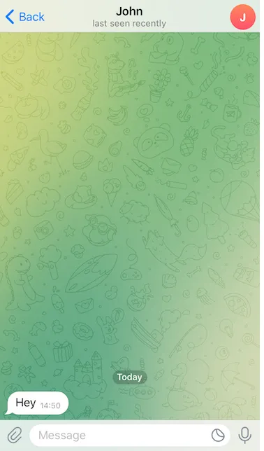 Aplicativo iOS do Telegram exibindo a mensagem de teste 'Hey' enviada para inspeção dos valores dos registradores